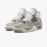 Jordan 4 Retro Frozen Moments